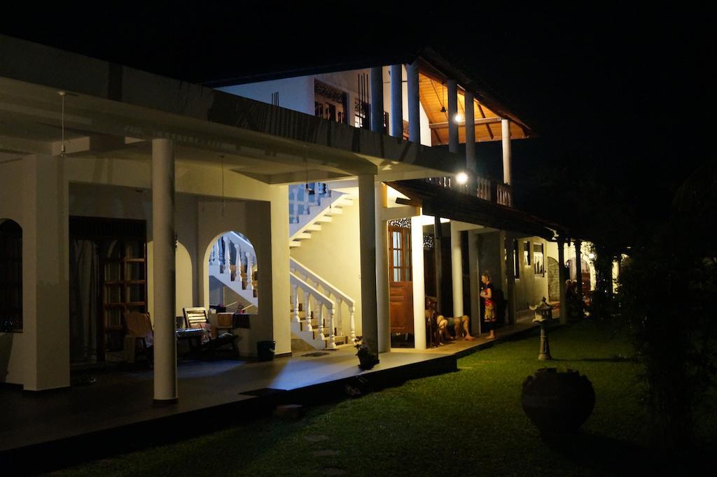 Gaestehaus Isabella Beruwala Exterior foto
