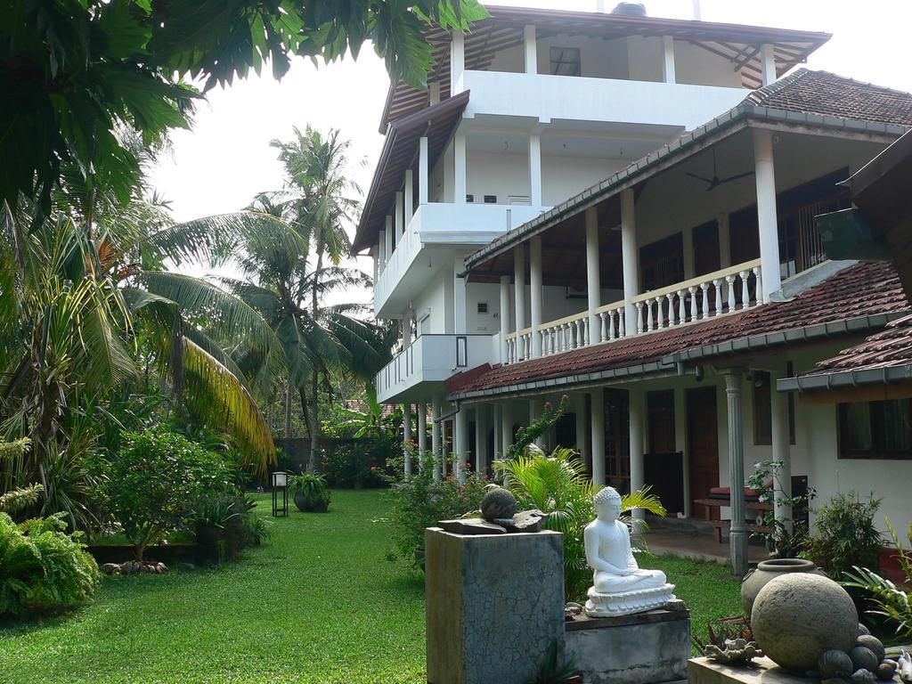 Gaestehaus Isabella Beruwala Exterior foto